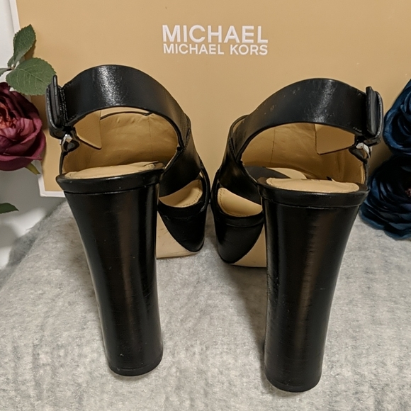 Michael Kors Mariana Sling Platform Sandals - Picture 3 of 6